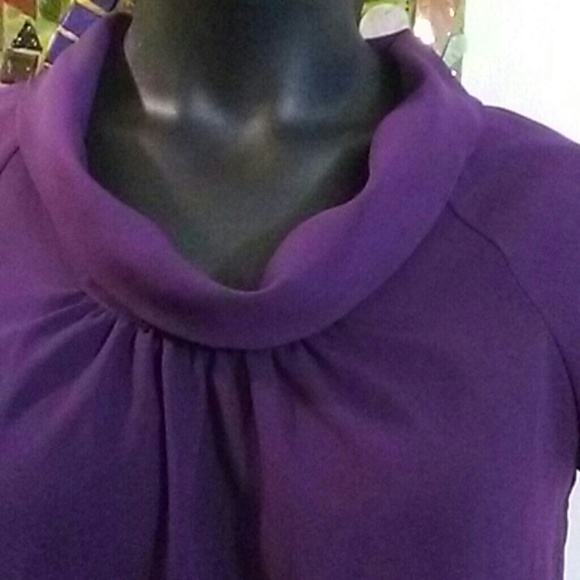 Apostrophe Stretch Plum Top - Picture 2 of 6